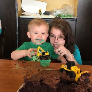 Meet your Posher, Amber